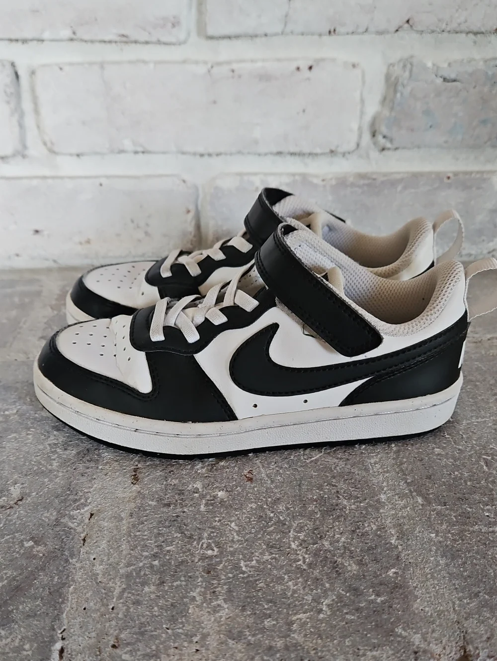 Kid's Nike Court Black & White Size 13